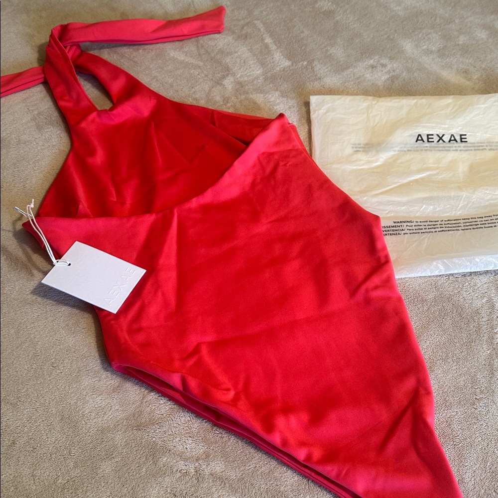 AEXAE Twist one piece swimsuit - Picture 5 of 7